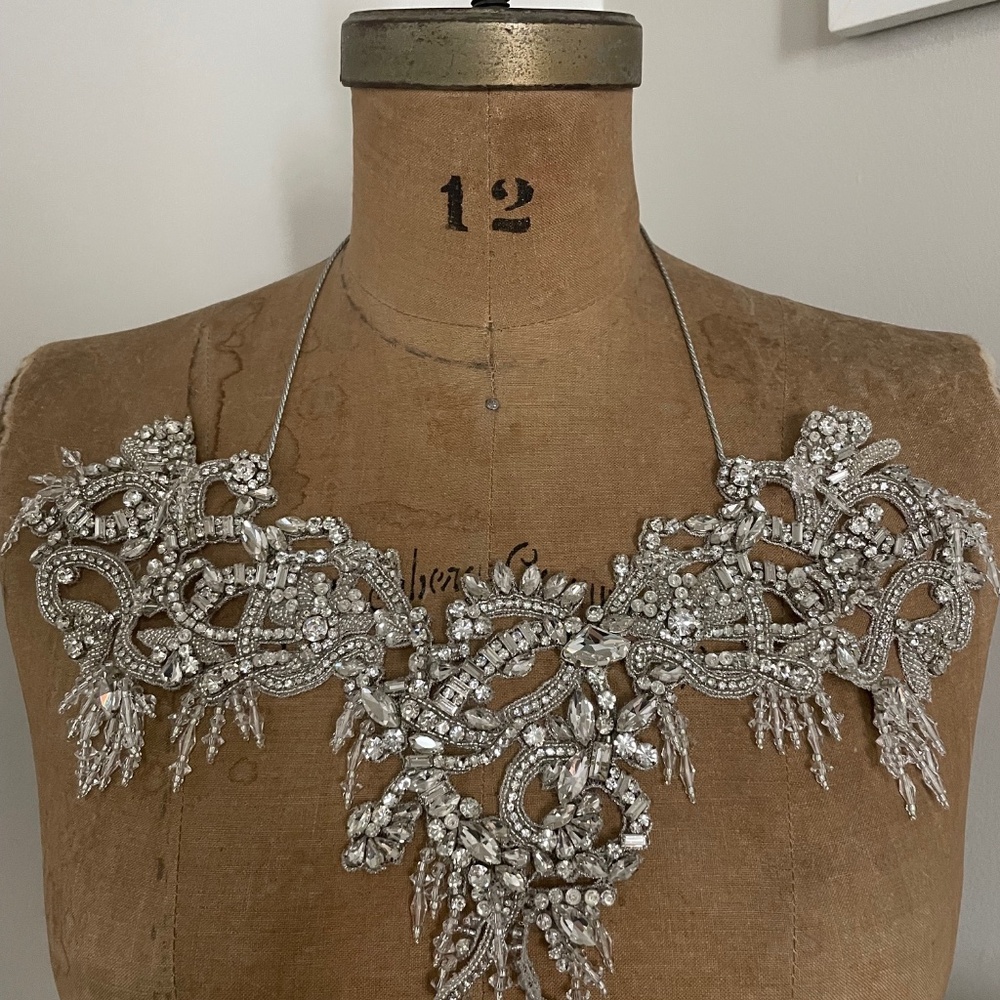 RHINESTONE STATEMENT PIECE NECKLACE ADJUSTABLE LENGTH FROM NORMAL KAMALI WEBSITE